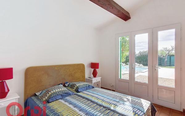 Maison à vendre    6 pièces •  La Cadière-d'Azur