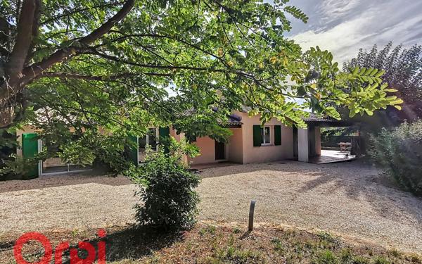 Maison à vendre    6 pièces •  La Cadière-d'Azur