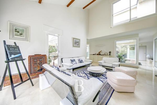 Versailles, Maison 5 Chambres -  350 m² à vendre