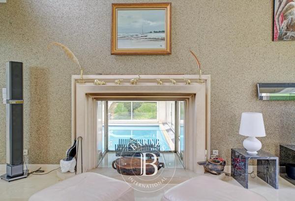Versailles, Maison 5 Chambres -  350 m² à vendre