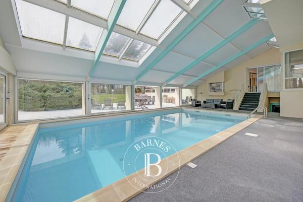 Versailles, Maison 5 Chambres -  350 m² à vendre