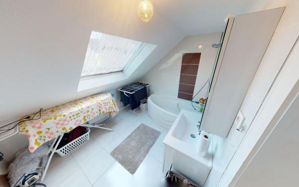 Appartement à vendre    5 pièces • 108 m2 Schiltigheim