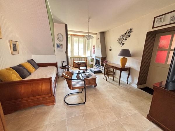 EN VENTE - FOURCHAMBAULT - MAISON PLAIN PIED 4 CHAMBRES POSSIBLE 5 - TERRAIN