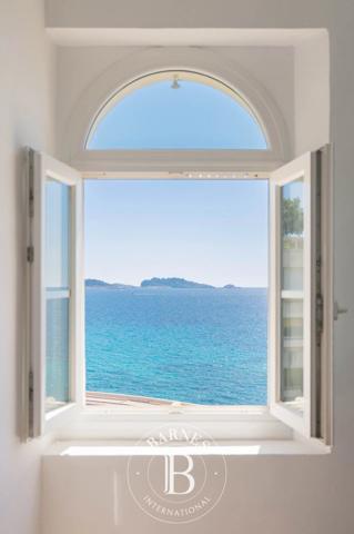 Marseille 7ème, Maison 4 Chambres -  181 m² à vendre