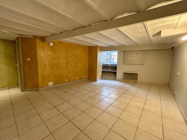 Appartement 4 pièce(s) 2 chambre(s) 148 m²