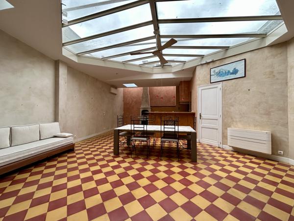 Appartement 4 pièce(s) 2 chambre(s) 148 m²