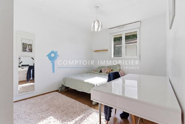 Maison
                                                                                                                                                                                                                                                                                                                        6 pièce(s)                                                                                                                                                                                                          4 chambre(s)                                                                                                                                                                                                          103.24  m²