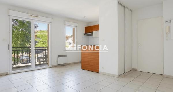 À vendre Appartement 2 pièces 43 m² - Saint-quentin-de-baron 33750