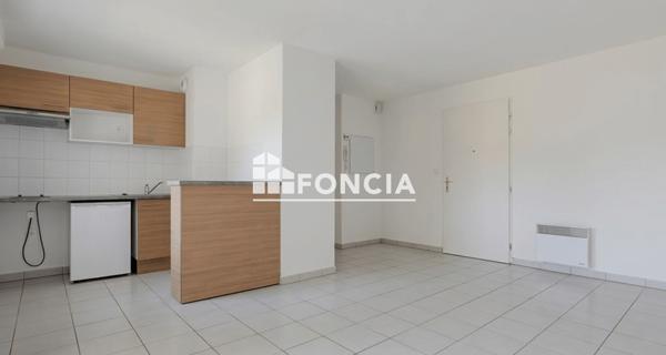 À vendre Appartement 2 pièces 43 m² - Saint-quentin-de-baron 33750