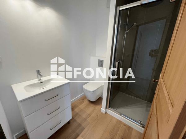 Location Maison 5 pièces 105 m² - 8-10 RUE AUGUSTE CHEVALLIER Tours 37000