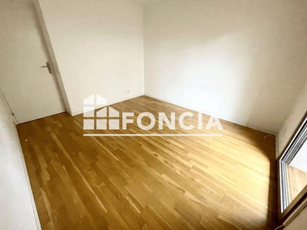 Location Appartement 2 pièces 42.78 m² - Porte 03 Divonne- Les- Bains 01220