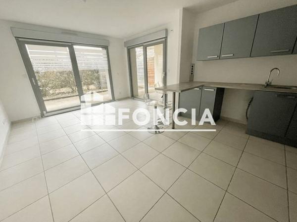 Location Appartement 2 pièces 42.78 m² - Porte 03 Divonne- Les- Bains 01220