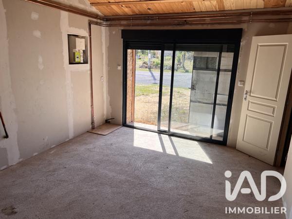Maison à vendre 4 pièces 138,64 m² Sommières-du-Clain