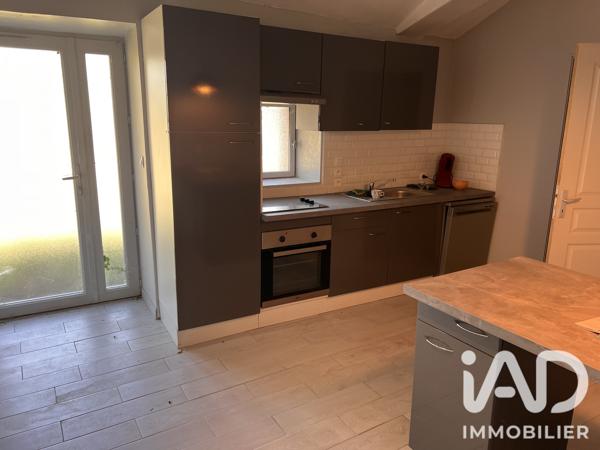 Maison à vendre 4 pièces 138,64 m² Sommières-du-Clain