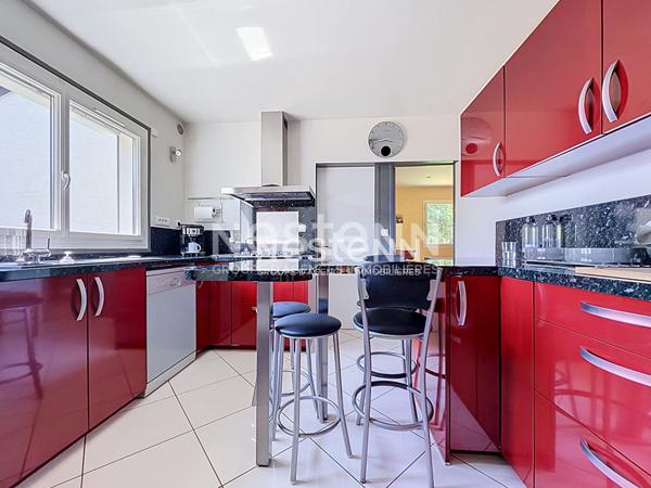 Maison à vendre sur la commune de L'Isle Adam - 4 chambres