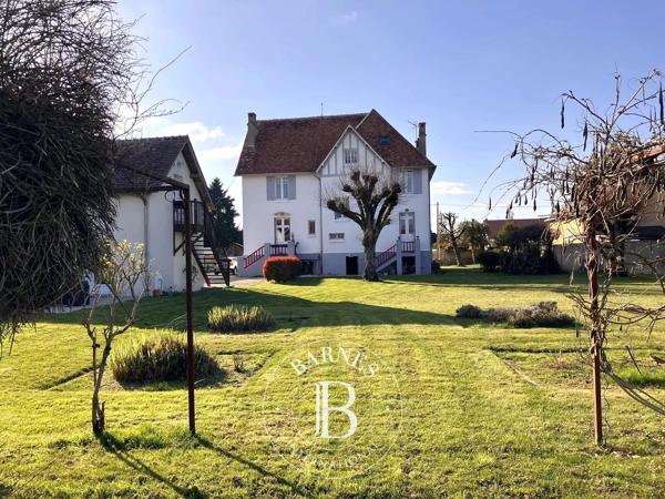 Aubigny-sur-Nère, Villa   à vendre