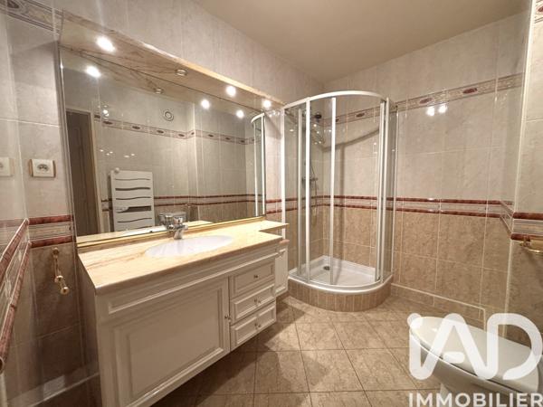 Appartement à vendre 6 pièces 141 m² Saint-Didier-au-Mont-d'Or