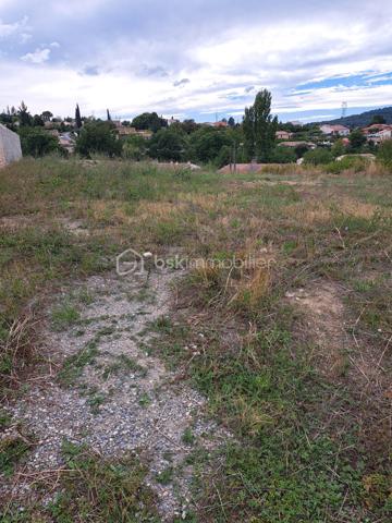 Terrain de 800 m²