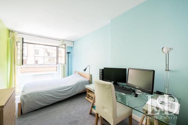 Appartement familial avec terrasse - Boulogne Nord