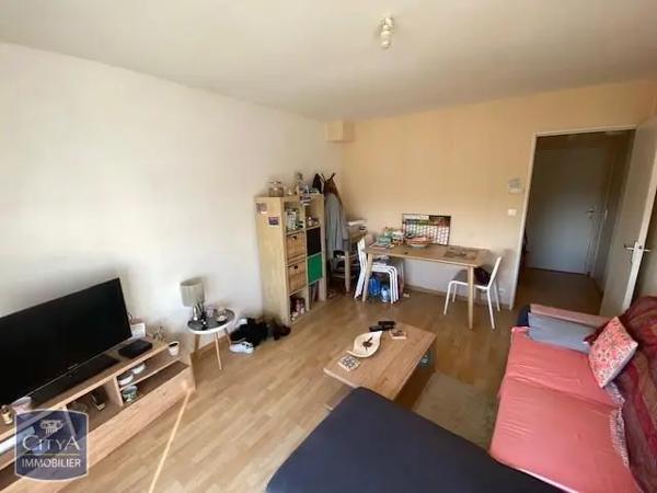 Appartement à louer 2 pièces 40.44m² Buxerolles (86180)