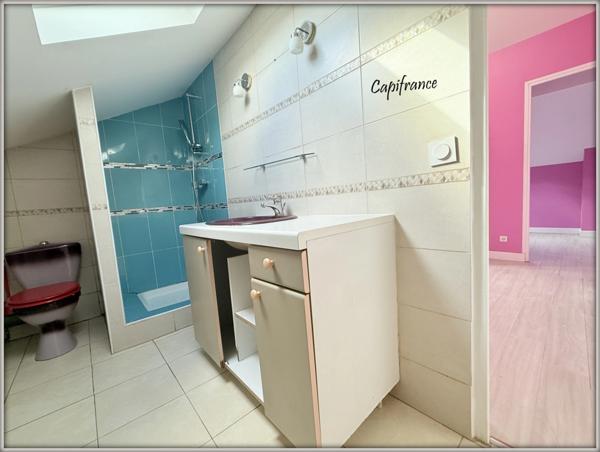 Aulnay-sous-Bois Sud – Maison avec cour privative et stationnement.