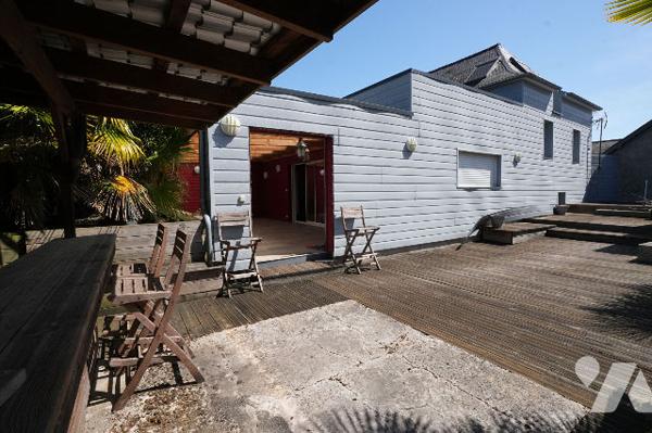 Maison 4 pièces 93 m2 avec grande terrasse et dépendance