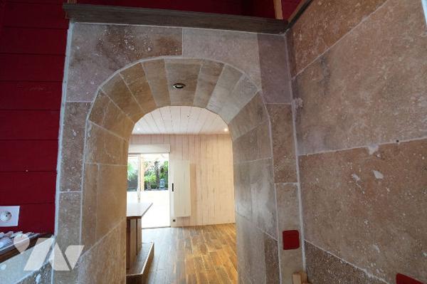 Maison 4 pièces 93 m2 avec grande terrasse et dépendance