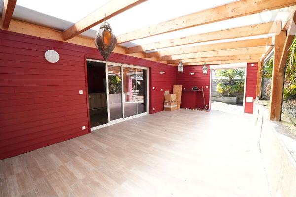 Maison 4 pièces 93 m2 avec grande terrasse et dépendance