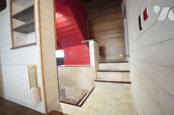 Maison 4 pièces 93 m2 avec grande terrasse et dépendance