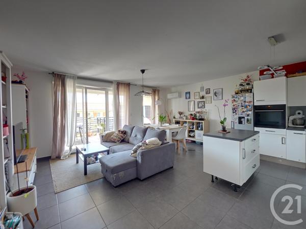 Appartement T3 à vendre  3 pièces - 64,21 m 2   MARSEILLE  - 13014