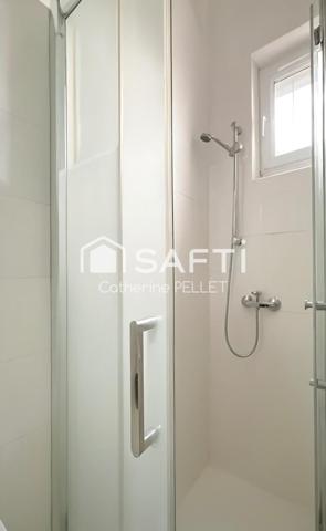 Studio lumineux de 27 m², cuisine séparée et espace nuit modulable, au cœur de Fontenay Village, à deux pas du RER