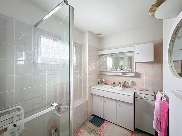 Charmante Maison a Vendre a Poitiers - 4 Chambres et Terrain Clos !