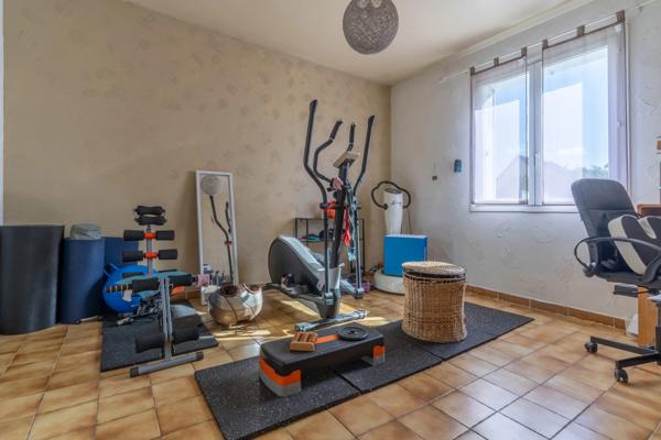 Maison
         8 pièces
        - 197 m² 535 000 € *
