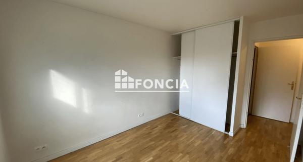 Location Appartement 2 pièces 51.09 m² - Evry 91000