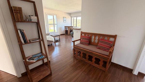 EXCEPTIONNEL  APPARTEMENT  AVEC TOIT TERRASSE PANORAMIQUE SUR LA SAINTE-VICTOIRE