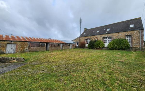 Maison à vendre    6 pièces •  Brix