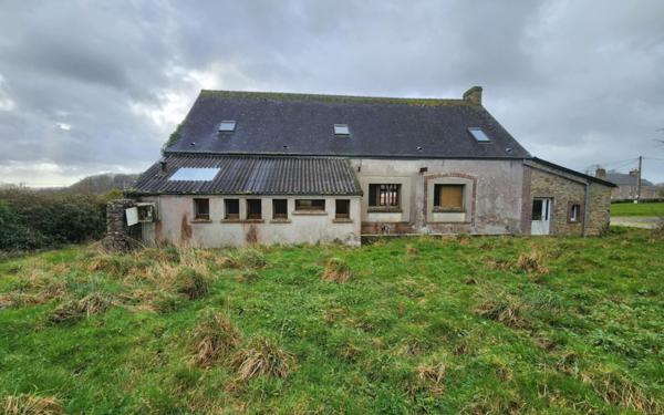 Maison à vendre    6 pièces •  Brix