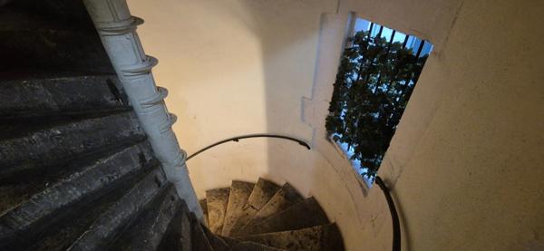 Immeuble à vendre en Centre Ville a SAINT AMBROIX (30)