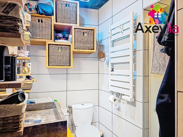 Charlieu (42190) A VENDRE - PROCHE CENTRE CHARLIEU - MAISON AVEC TERRAIN