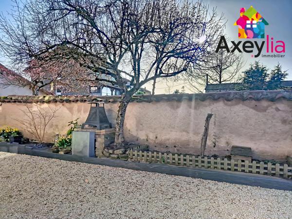 Charlieu (42190) A VENDRE - PROCHE CENTRE CHARLIEU - MAISON AVEC TERRAIN