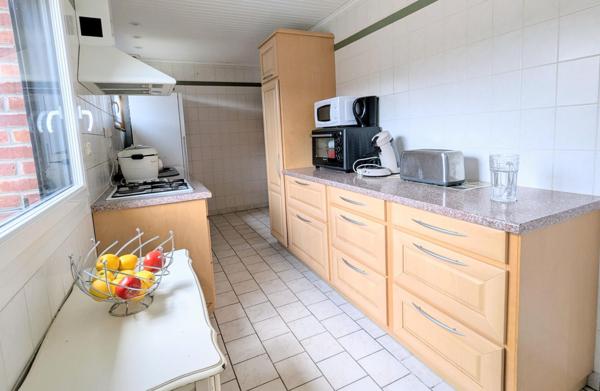 Plain pied d'environ 160 m2 sur 3500 m2 de terrain