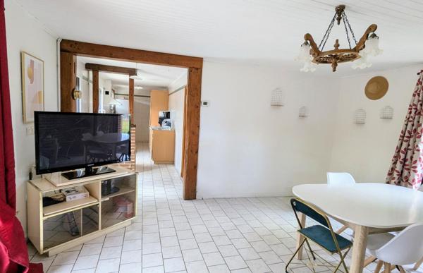 Plain pied d'environ 160 m2 sur 3500 m2 de terrain