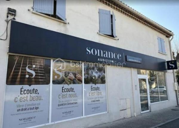 Local d activites de 130 m²