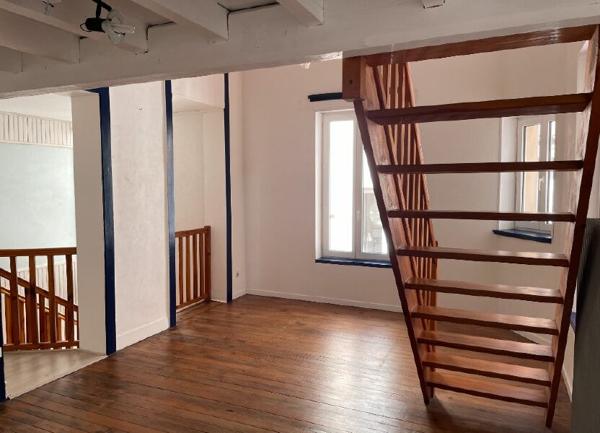 Appartement à louer  2 pièces • 63,73 m2 Saint-Étienne