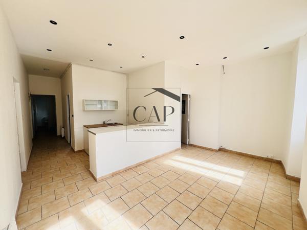 Marseille (13010) À VENDRE — Appartement T2 de 45 m² — Marseille 10e (La Capelette)