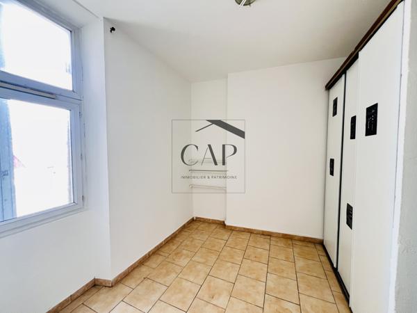 Marseille (13010) À VENDRE — Appartement T2 de 45 m² — Marseille 10e (La Capelette)