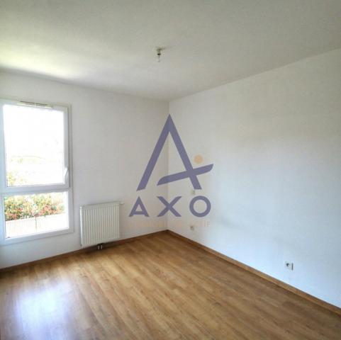 Appartement T4 de 74m² en duplex avec jardin, garage et parking à Mérignac