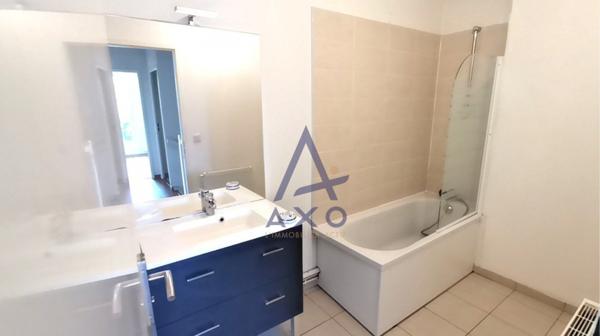 Appartement T4 de 74m² en duplex avec jardin, garage et parking à Mérignac