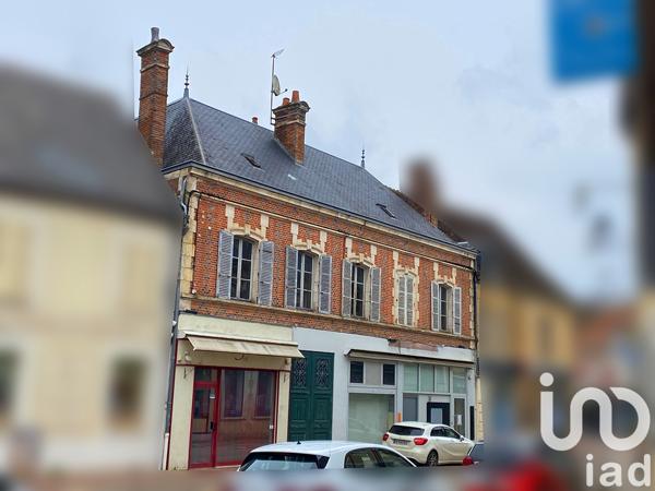 Immeuble à vendre 400 m² Saint-Fargeau