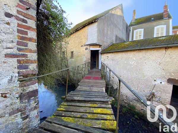 Immeuble à vendre 400 m² Saint-Fargeau